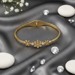 اسوارة الوردة بتصميم جميل